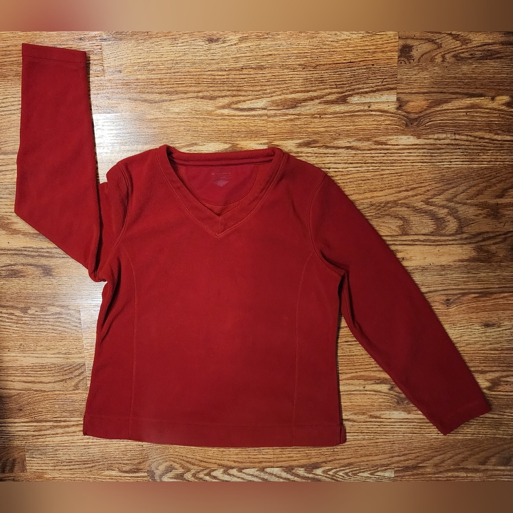 Tek Gear Fleece Long Sleeve V-Neck Pullover Women’s Size L Red